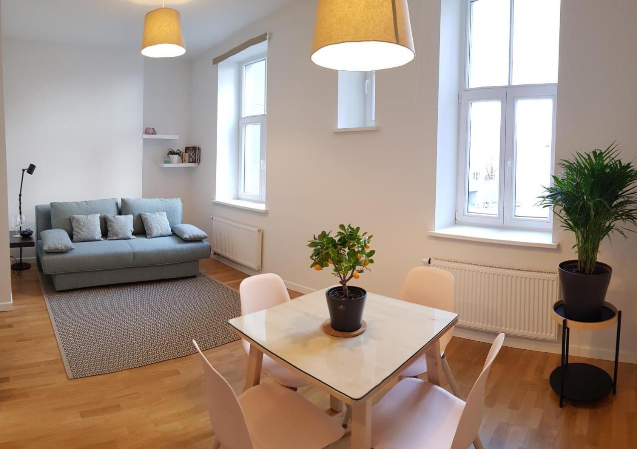 Heart Of Baron Apartment Riga Exterior photo